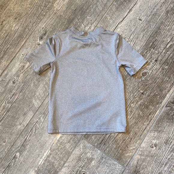 Bundle boys shark rashguard - Picture 3 of 7